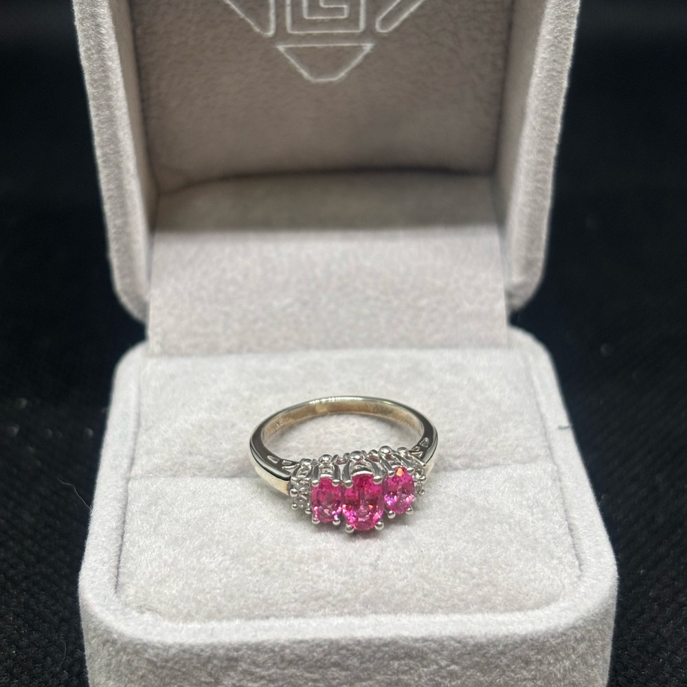 9K Gold Natural Bright Pink Sapphires Ring, $1495 APPRAISED, size 6 - Picture 4 of 11